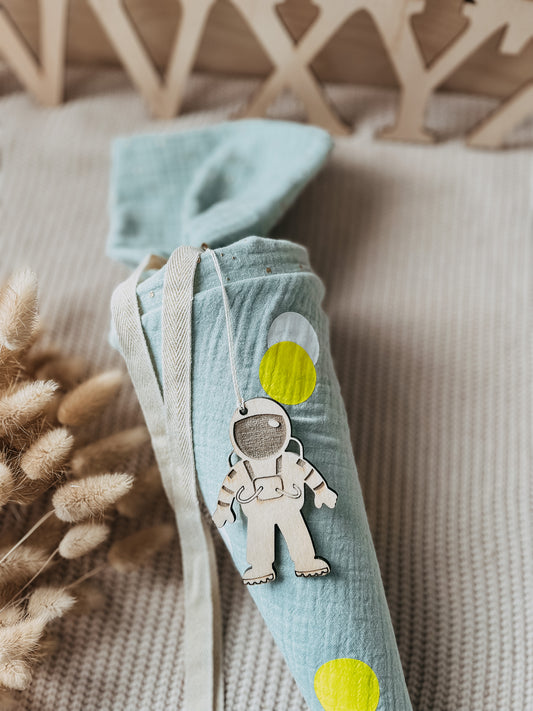 Holzanhänger Astronaut